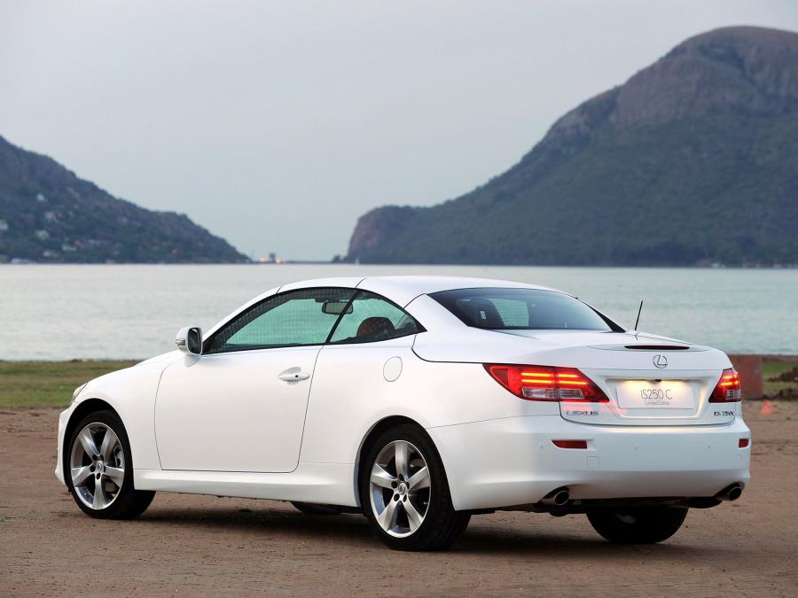  Lexus IS250C Limited Edition 2011 года  (фото 8 из 12)